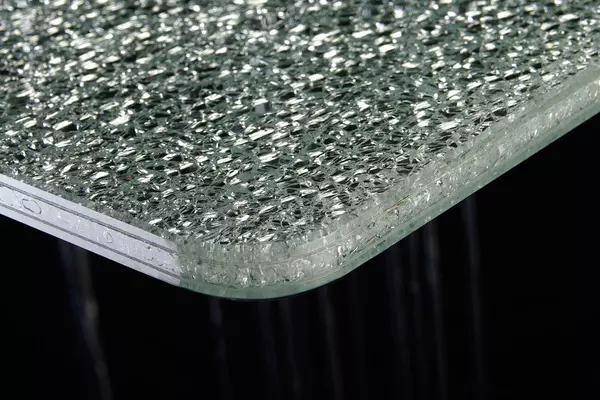 Загартоване та термозміцнене скло